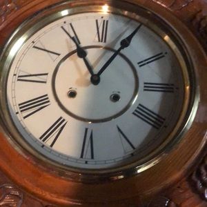 Pendulum grandfather clock